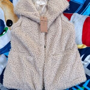 Thread & Supply Plush Hooded Vest in Cream